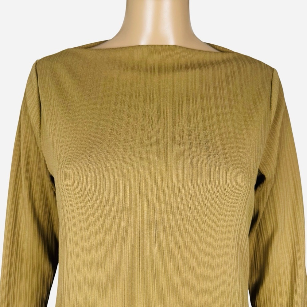 New Banana Republic Ribbed Straight Neck Whiskey Top Size M - Picture 3 of 8